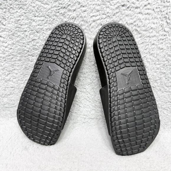 Jordan Nola Slide Womens Size 6 Slip On Comfort Sandals Black CZ8027-001 - Picture 7 of 9